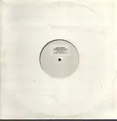 sara parker - Somethin on the DJ