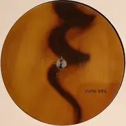 Sarah Goldfarb / Roebin de Freitas - DJ Is Not A Machine / Part Of A Perpetual Motion