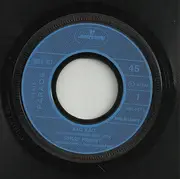 7inch Vinyl Single - Serge Prisset - Tes Lèvres Ont Le Goût Du Beaujolais Nouveau / Kao Kao