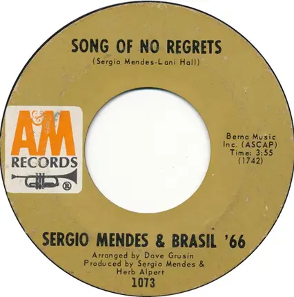 Sérgio Mendes & Brasil '66 - (Sittin' On) The Dock Of The Bay