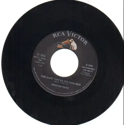 Skeeter Davis - The Hand You're Holding Now