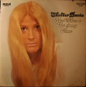 Skeeter Davis - Love Takes A Lot Of My Time