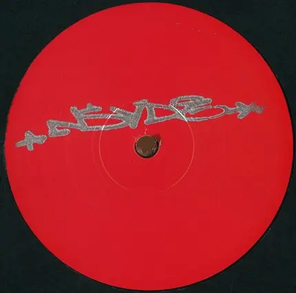 Skymark Feat. The Lady Blacktronika - Nsyde Ep