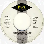 7inch Vinyl Single - Shooting Party - Safe In The Arms Of Love