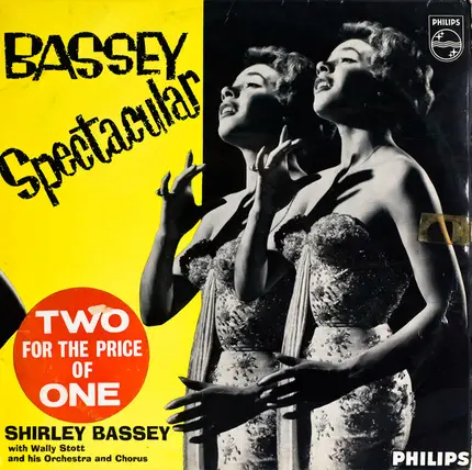 Shirley Bassey With Wally Stott & His Orchestra And The Wally Stott Chorale - Bassey Spectacular