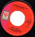 7inch Vinyl Single - Shirley Bassey - The Fool On The Hill - 4-Prong Centre