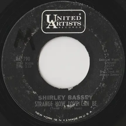 Shirley Bassey - Goldfinger