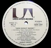 Double LP - Shirley Bassey - Live In Japan - OBI included., + Insert