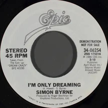 Simon Byrne - I'm Only Dreaming