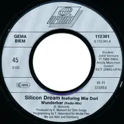 7inch Vinyl Single - Silicon Dream Featuring Mia Dori - Wunderbar