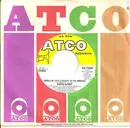 7inch Vinyl Single - Sister Sledge - Circle Of Love (Caught In The Middle)