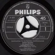 7'' - Soeur Sourire - Dominique / Entre Les Étoiles