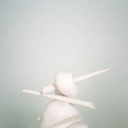 Soft As Snow - Glass Body