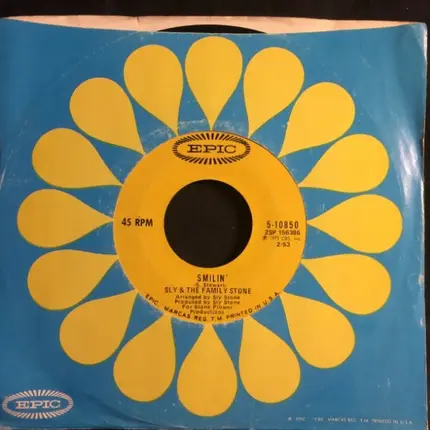 Sly & The Family Stone - Smilin'