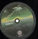 LP - Status Quo - On the Level