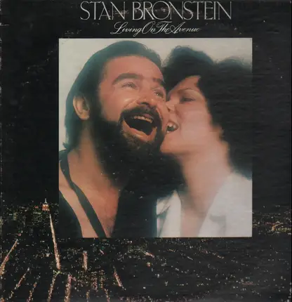 Stan Bronstein - Living on the Avenue