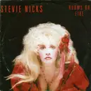 7'' - Stevie Nicks - Rooms On Fire