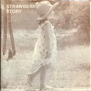 7inch Vinyl Single - Strawberry Story - Small & Slightly Rounded EP - Incl. inserts