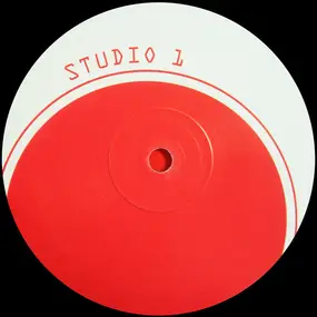 Studio 1 - Rot