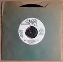 7inch Vinyl Single - Suzi Quatro - She's In Love With You