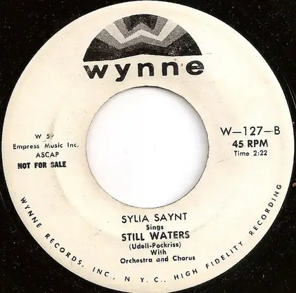 Sylia Saynt - Over The Rainbow